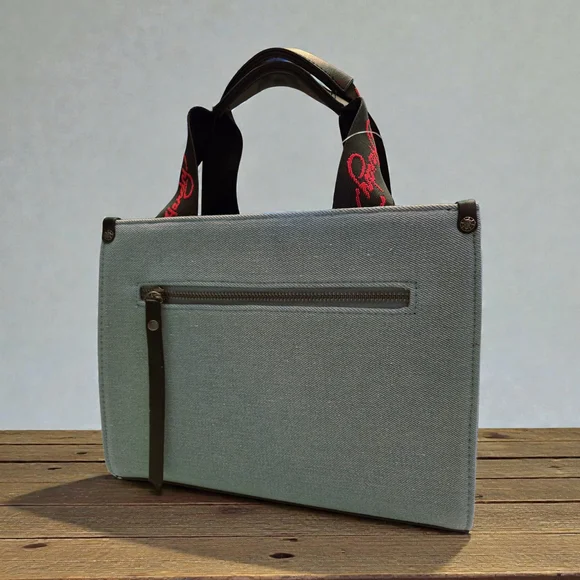 NWT ED HARDY Love Kills Slowly Roses Skull Rhinestone Denim Bag 11"x8.5"x3.5" - Picture 2 of 7